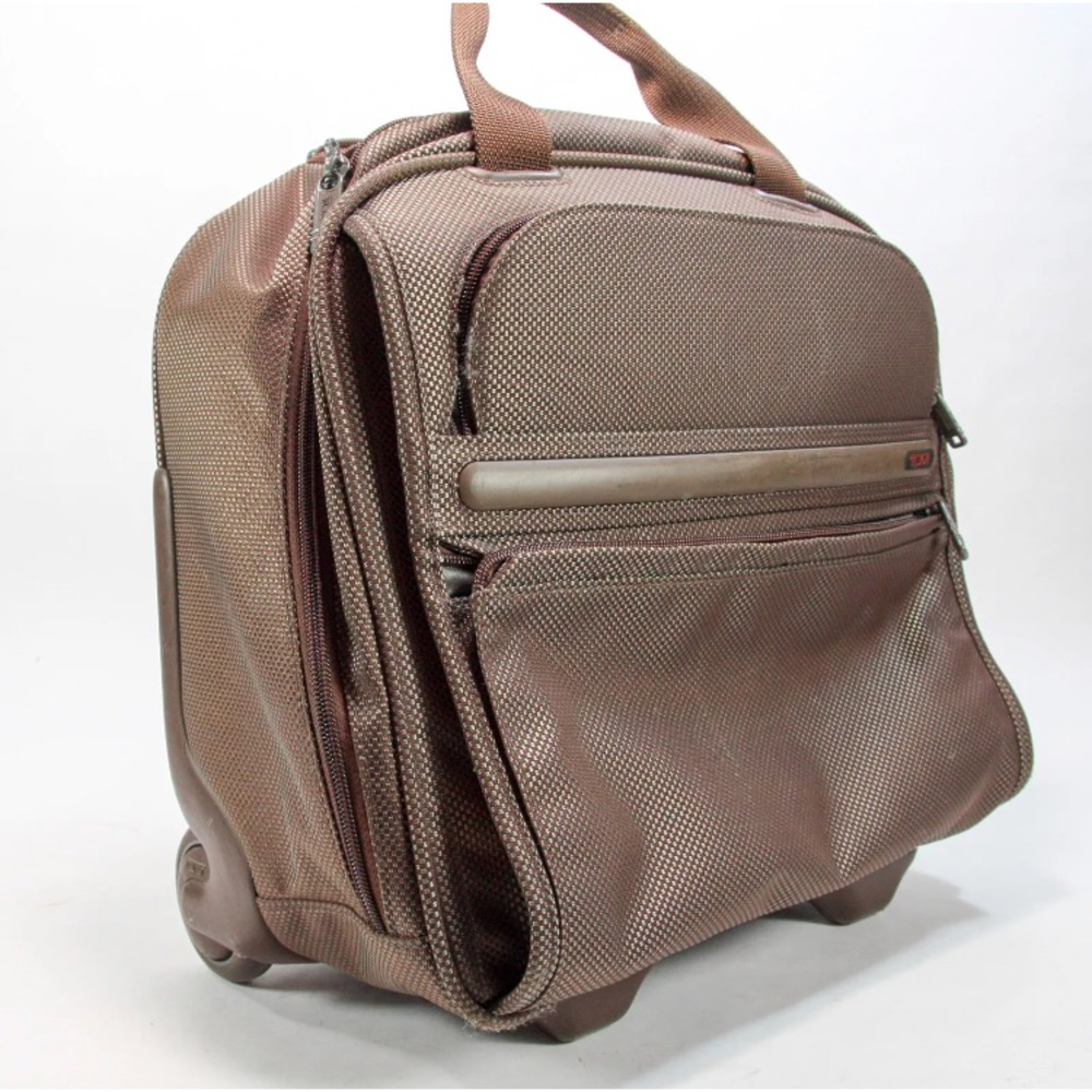 Tumi Rolling Briefcase 💼